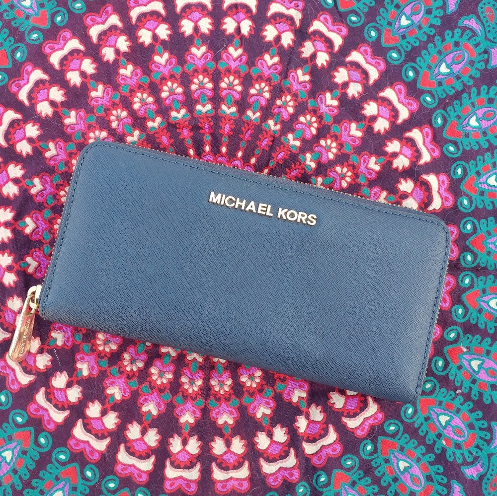 Michael Kors zip around wallet